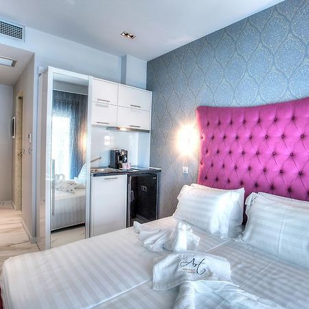 Art Boutique Suites Pefkochori Ngoại thất bức ảnh