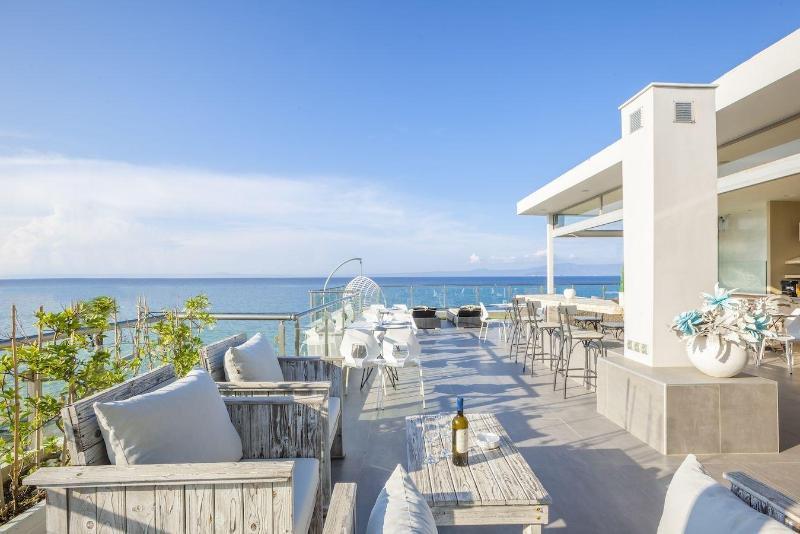 Art Boutique Suites Pefkochori Ngoại thất bức ảnh