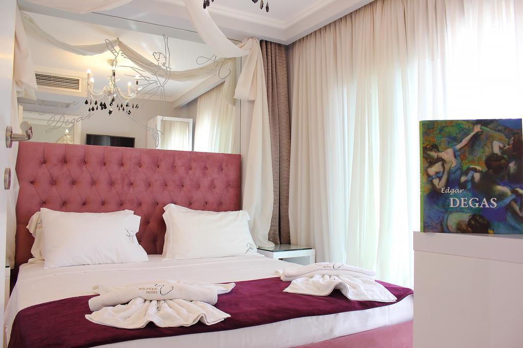 Art Boutique Suites Pefkochori Ngoại thất bức ảnh