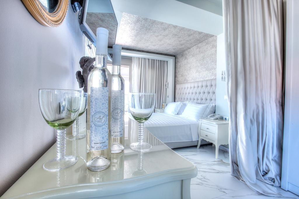 Art Boutique Suites Pefkochori Ngoại thất bức ảnh